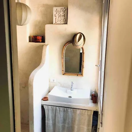 Very Comfortable Loft Design Mid-century Center Daire *