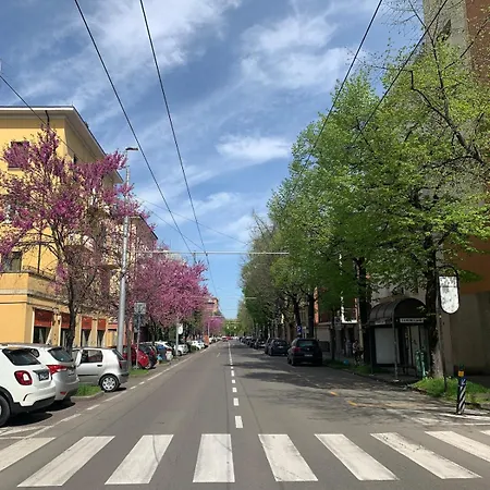 Design Loft - Quiet Near Policlinico Modena Center 公寓 摩德纳