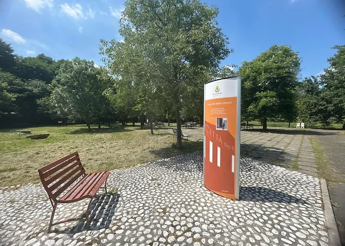 Very Comfortable Loft Design Mid-century Center アパート *