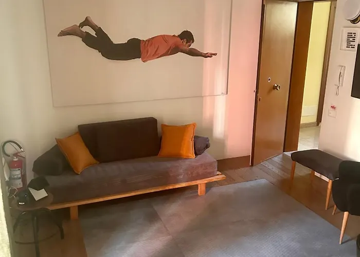 Very Comfortable Loft Design Mid-century Center Lägenhet *